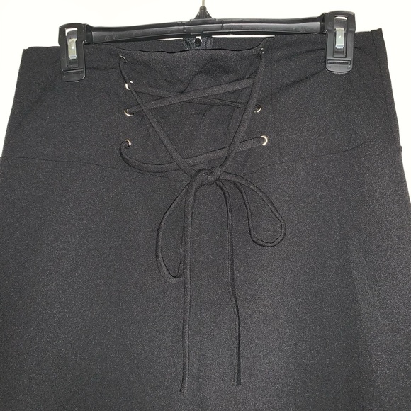 Plus Size High Waisted Shorts - Picture 7 of 7